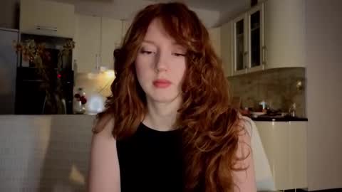 Lucia online show from 10-18-25, 04:30