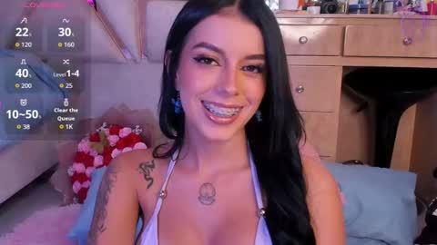 LuciaJhonnes online show from 12-19-25, 01:56
