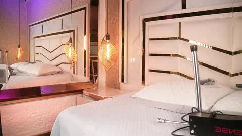 luciana_agudelo online show from 04-21-26, 07:39