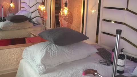 luciana_agudelo online show from 06-06-26, 07:29