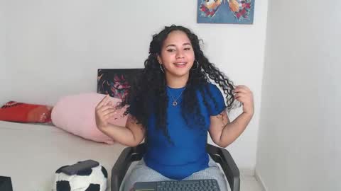 luciana online show from 10-05-25, 05:39