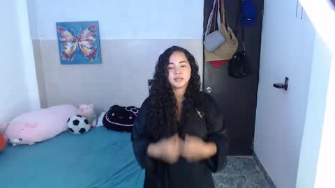 Snapshot of luciana_keating chatting on 03-28-26, 05:40 luciana online show from 03-28-26, 05:40