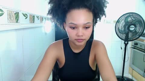 Snapshot of luciana_mj1 chatting on 04-07-26, 12:38 LUCIANA online show from 04-07-26, 12:38