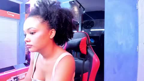 Snapshot of luciana_mj1 chatting on 04-08-26, 12:27 LUCIANA online show from 04-08-26, 12:27