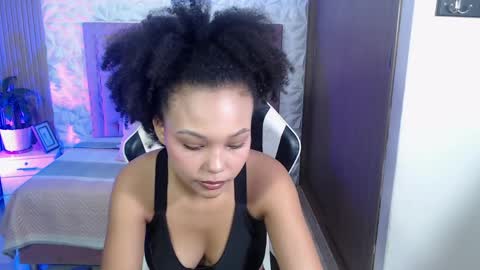 Snapshot of luciana_mj1 chatting on 04-09-26, 02:11 LUCIANA online show from 04-09-26, 02:11