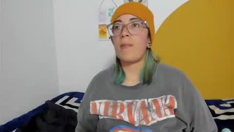 Dani 3 online show from 11-18-25, 11:48