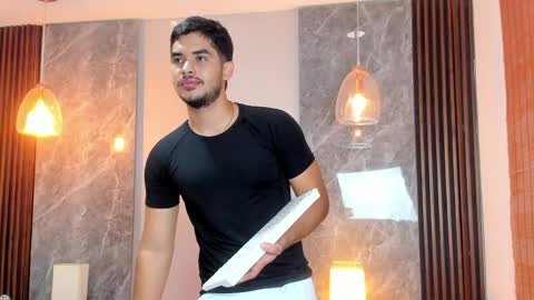 Luciano online show from 06-08-26, 12:16