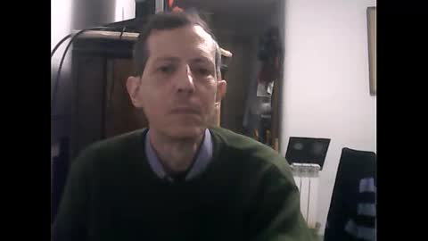 Snapshot of lucianoaxel chatting on 05-16-26, 09:46 Luciano online show from 05-16-26, 09:46