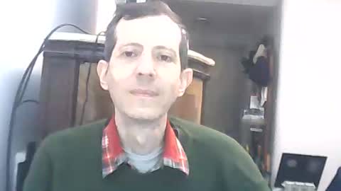 Snapshot of lucianoaxel chatting on 06-01-26, 01:29 Luciano online show from 06-01-26, 01:29
