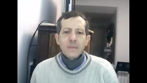 Snapshot of lucianoaxel chatting on 06-09-26, 06:41 Luciano online show from 06-09-26, 06:41