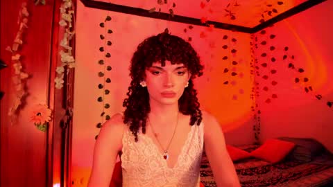 Snapshot of lucianromeo17 chatting on 03-24-26, 02:49 Lucy or Lucian 3 Come to my social Links3 online show from 03-24-26, 02:49
