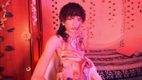Snapshot of lucianromeo17 chatting on 04-04-26, 04:04 Lucy or Lucian 3 Come to my social Links3 online show from 04-04-26, 04:04