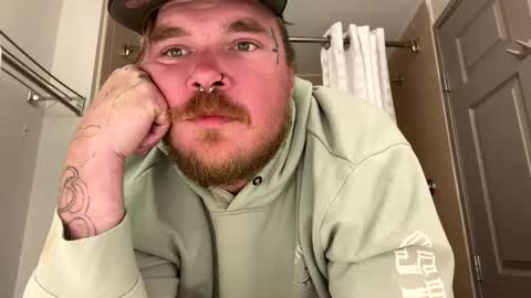 Snapshot of lucidpunk1312 chatting on 11-04-25, 05:50 lucidpunk1312 online show from 11-04-25, 05:50