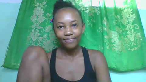 lucie196645 online show from 04-30-26, 06:20