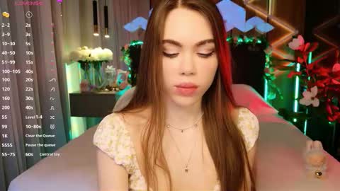 Snapshot of lucifiella chatting on 11-02-25, 04:20 MimiFors online show from 11-02-25, 04:20