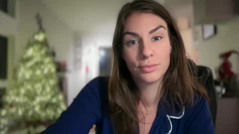 Snapshot of luciousapril chatting on 12-01-25, 03:44 April online show from 12-01-25, 03:44