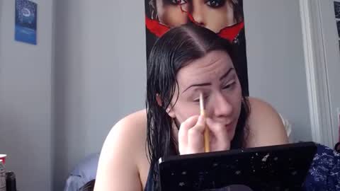 Lucipork online show from 06-19-26, 06:45