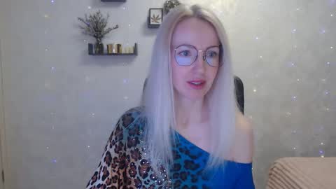 Arina online show from 04-01-26, 04:59