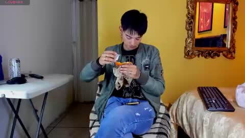 luckk_ online show from 06-13-26, 04:10