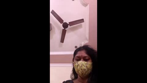 Snapshot of lucky5724286091 chatting on 04-07-26, 04:51 lucky5724286091 online show from 04-07-26, 04:51