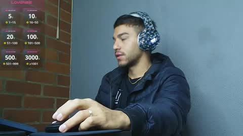 lucky_blessed online show from 04-17-26, 09:23