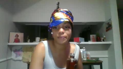 lucky_themilf online show from 12-17-24, 03:06
