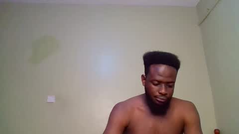 Snapshot of luckycharly chatting on 02-02-25, 08:51 MASTER  DOM online show from 02-02-25, 08:51