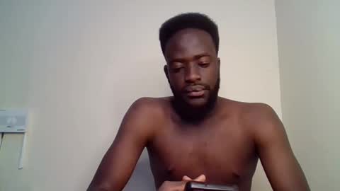 Snapshot of luckycharly chatting on 10-19-25, 03:29 MASTER  DOM online show from 10-19-25, 03:29