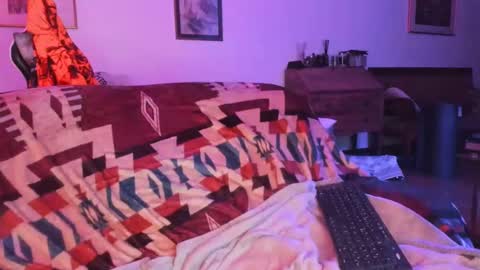 Snapshot of luckydrakex chatting on 12-16-24, 01:53 Lucky online show from 12-16-24, 01:53