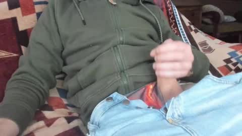 Snapshot of luckydrakex chatting on 01-06-25, 03:40 Lucky online show from 01-06-25, 03:40