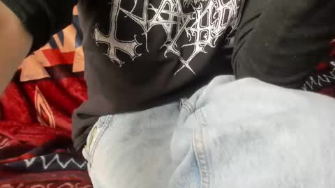 Snapshot of luckydrakex chatting on 01-10-25, 12:47 Lucky online show from 01-10-25, 12:47