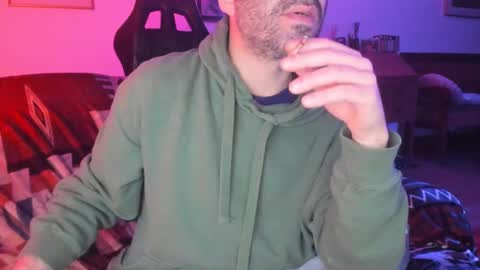 Snapshot of luckydrakex chatting on 01-12-25, 12:49 Lucky online show from 01-12-25, 12:49