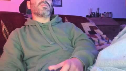 Snapshot of luckydrakex chatting on 01-12-25, 10:22 Lucky online show from 01-12-25, 10:22