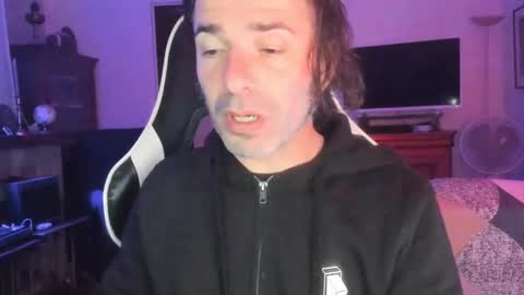 Snapshot of luckydrakex chatting on 03-02-25, 10:38 Lucky online show from 03-02-25, 10:38