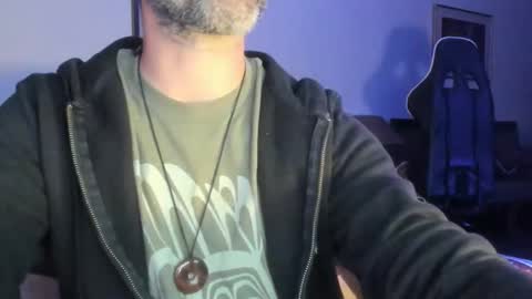 Snapshot of luckydrakex chatting on 09-17-25, 07:15 Lucky online show from 09-17-25, 07:15