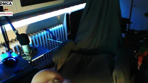 Snapshot of luckyfreak1 chatting on 01-11-25, 12:22 call me Stefan online show from 01-11-25, 12:22