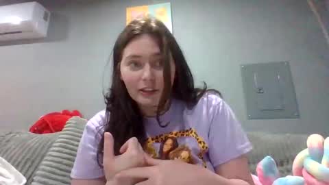 luckygirl96 online show from 10-27-25, 12:15