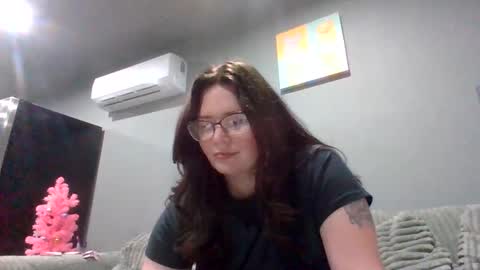 luckygirl96 online show from 11-02-25, 12:57