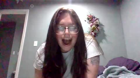 luckygirl96 online show from 11-15-25, 05:27