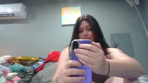 luckygirl96 online show from 08-08-26, 02:47