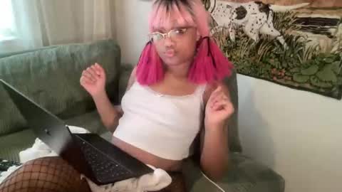 Snapshot of luckylaci777 chatting on 11-05-25, 07:03 luckylaci777 online show from 11-05-25, 07:03