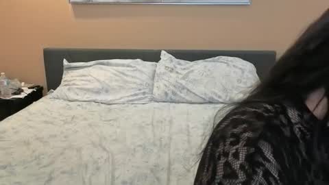 luckylee1992 online show from 03-26-26, 01:55