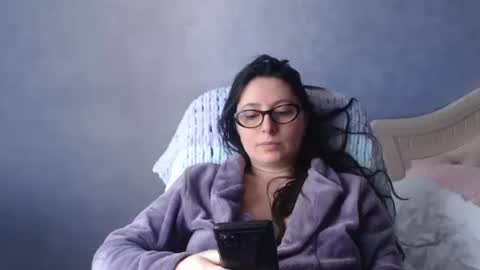 luckylinda23 online show from 04-23-26, 08:24