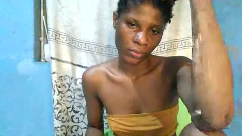 Snapshot of luckymadequeen chatting on 05-24-26, 10:37 Gloria online show from 05-24-26, 10:37