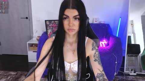 Snapshot of luckyrebel_ chatting on 11-28-25, 02:31 Monika online show from 11-28-25, 02:31