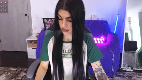 Snapshot of luckyrebel_ chatting on 11-29-25, 09:23 Monika online show from 11-29-25, 09:23