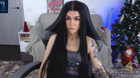 Snapshot of luckyrebel_ chatting on 12-15-25, 07:01 Monika online show from 12-15-25, 07:01