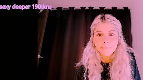 luckysapphire777 online show from 01-22-25, 06:31