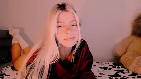 luckysapphire777 online show from 02-08-25, 04:36