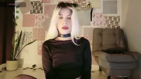 luckysapphire777 online show from 07-06-26, 04:53